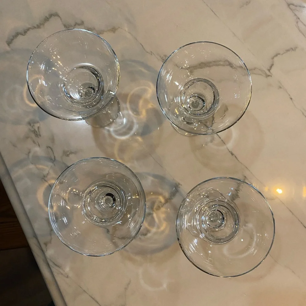 Set of 4 Clear Glass Margarita Cocktail Style Stemmed Glasses